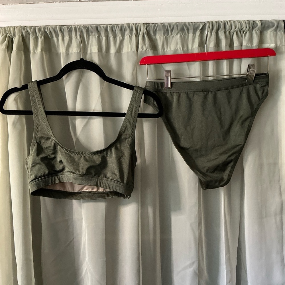 Dixperfect Olive Green Women's Intimate Set size medium